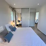 Charming 1 Bedroom - Terrace With Garden View & Pool Access Apartamento Monticello