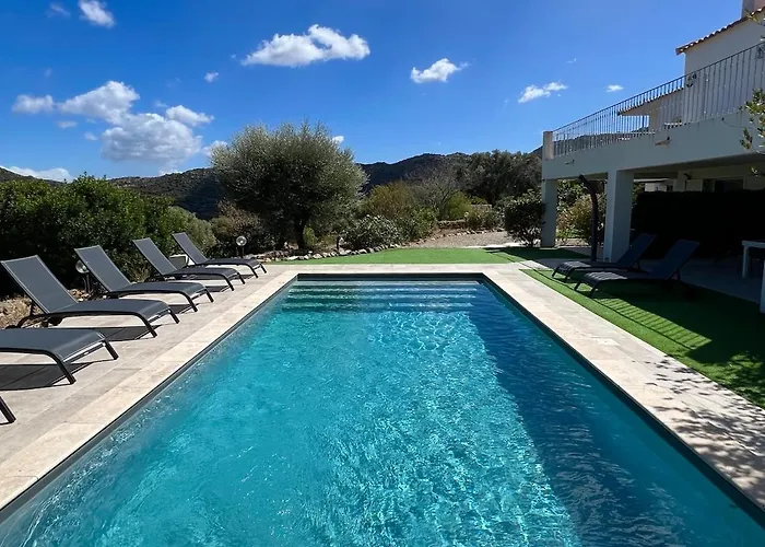 Charming 1 Bedroom - Terrace With Garden View & Pool Access Lejlighed